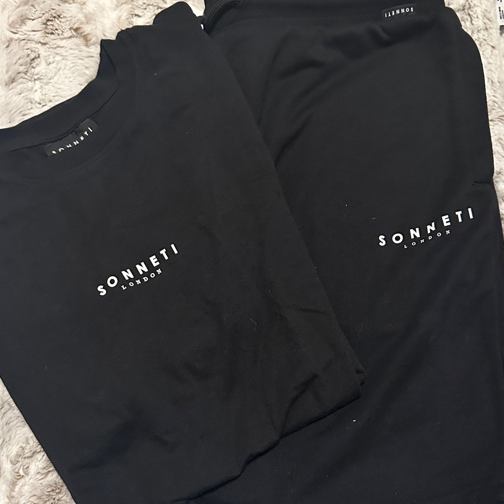 Sonneti Black T-Shirt Set